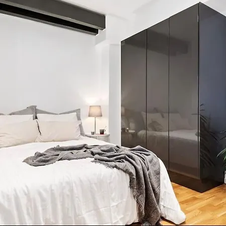 Apartman Super Cozy In The Heart Of City